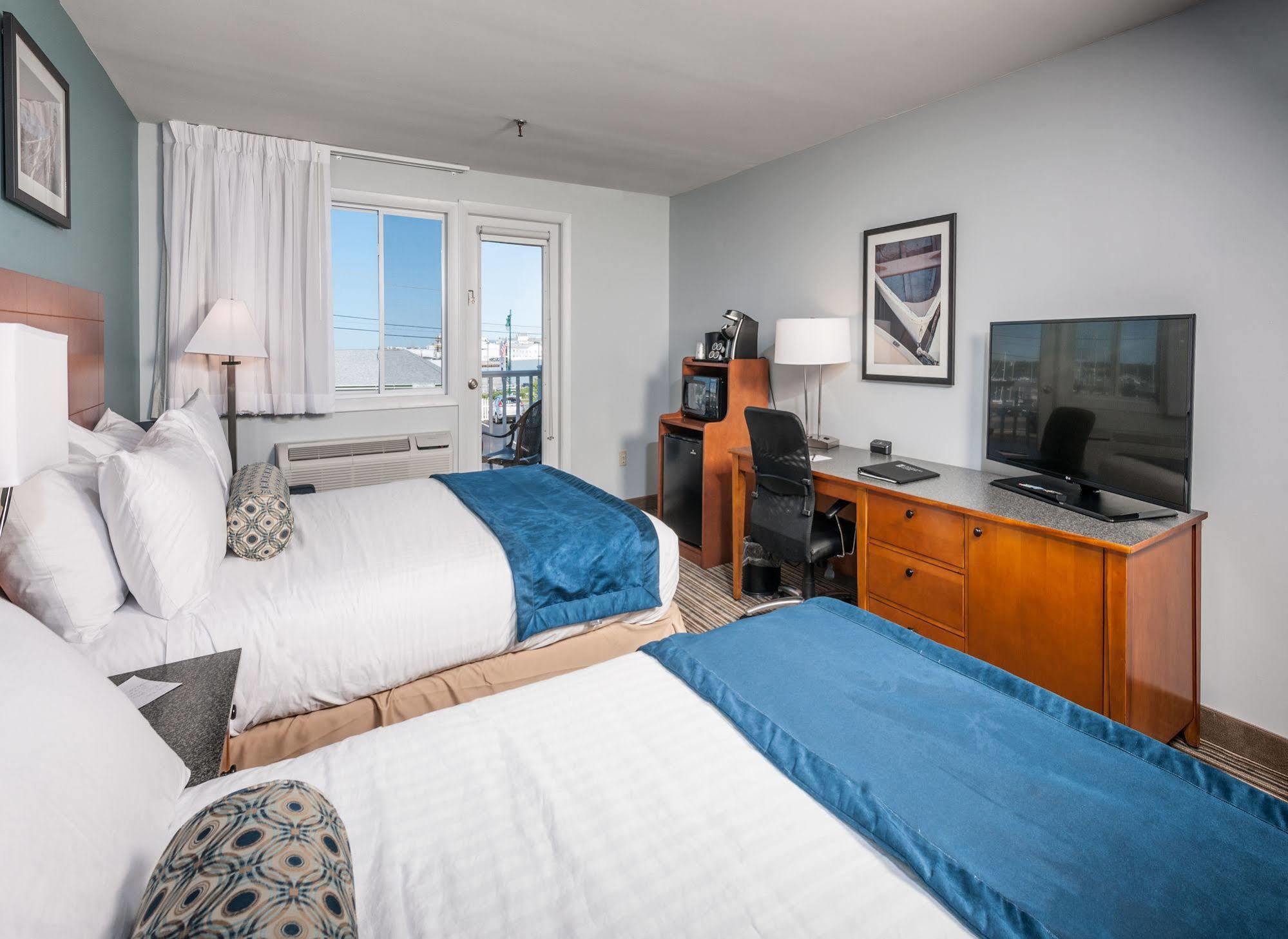 Rockland Harbor Hotel Екстер'єр фото